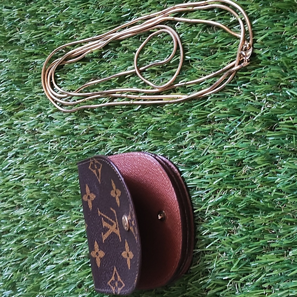 Louis Vuitton Brown Monogram Coin / Jewelry Pouch Porte - Monnaei Gousset - Picture 13 of 13